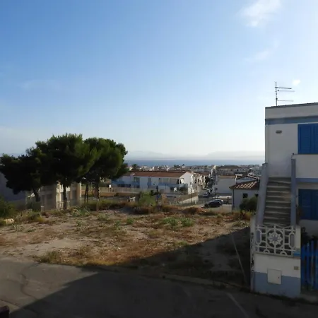 Baby House - Iun P5263 Calasetta