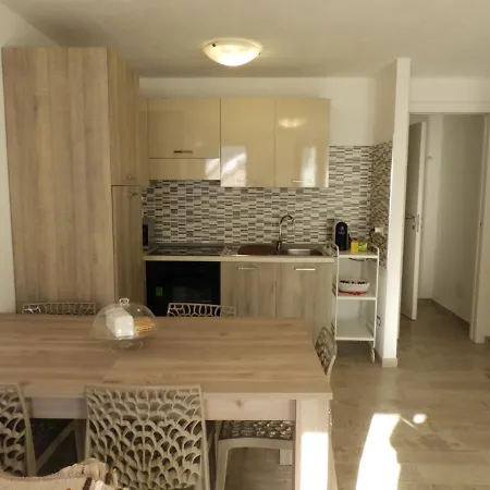 Baby House - Iun P5263 *